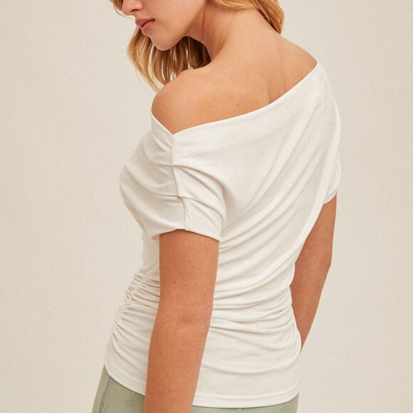 Asymetrical Neck Line Ruched Knit Top - Picture 3 of 3